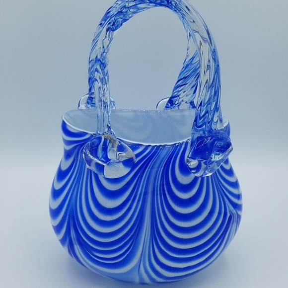 Glass Purse Vase - Picture 3 of 4